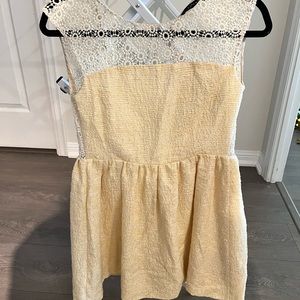 Yellow and white crochet back dress from Zara. Size small.